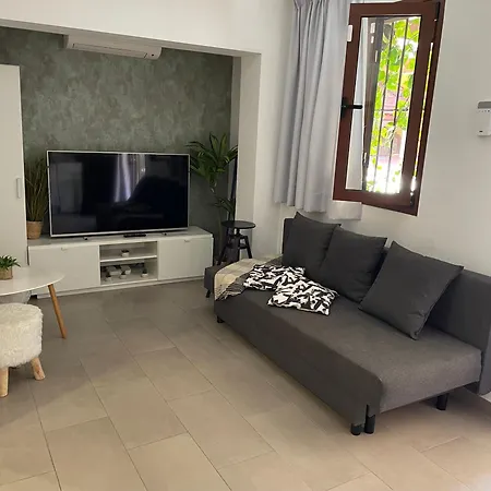 Hidden Treasure Apartment *