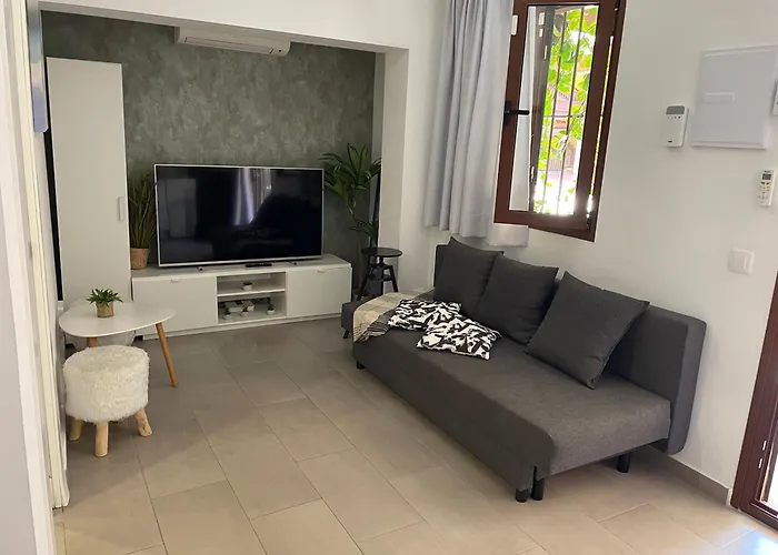 Hidden Treasure Apartment *